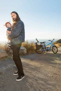 Benno Bikes Boost – Man with Child